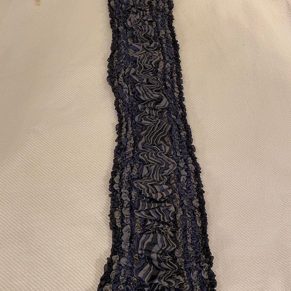 Blue Dressy Scarf w/ scrunching detail & fringe - Picture 6 of 10